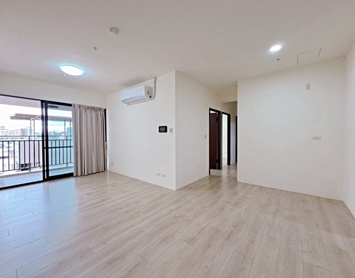 🥇可租補｜高樓層景觀｜近夜市、拉拉寶｜超大空間、家具可談 - Image 1