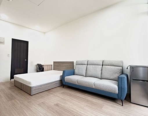 速租💎烏日九德捷運站🛋️可沙發追劇✅可租補✅可寵 - Image 3