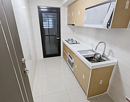 南屯嶺東３房平車｜可租補戶籍｜空屋首選🍊 - Image 4