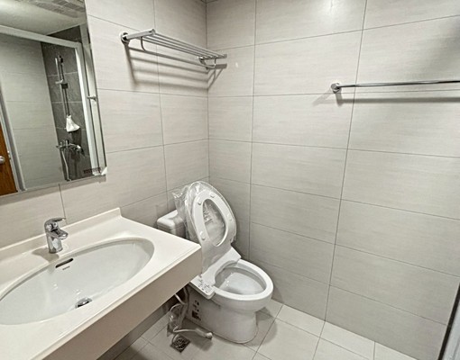 ✨梧棲幸福城🉑寵全新完工2房平車家具全附全新裝潢‼️ - Image 4