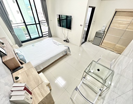 近旱溪🌻陽台獨洗曬🌻雙層冰箱🌻格局方正🌻衛浴開窗🌻 - Image 1