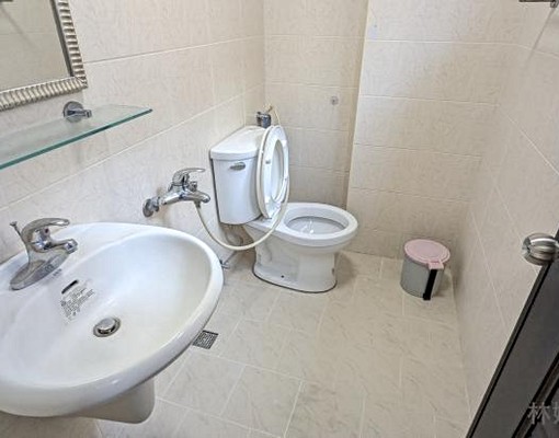 華平路商圈🚅5房透天出租(有車庫)🚅裝潢漂亮 - Image 15