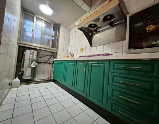 嘉義公園旁車位三房 - Image 10