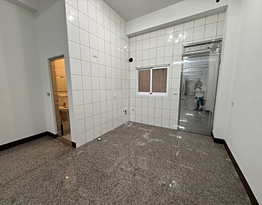 東區民權路賺錢金店住 - Image 6