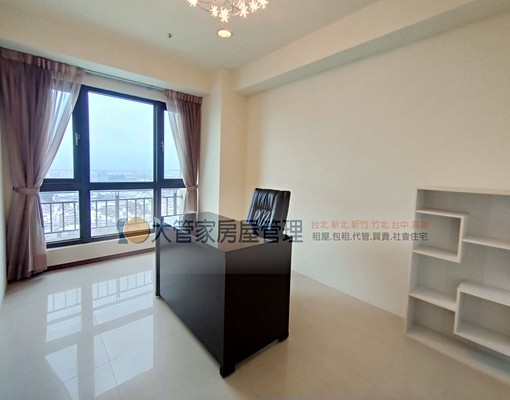 租近巨城.景觀戶.屋況極新4改3房 - Image 11