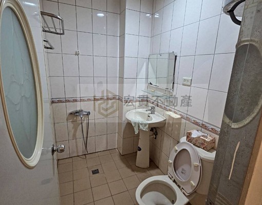 實PO竹科園區/獨立陽台洗衣機/機能便利 - Image 4