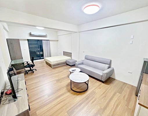 💕近內新市場💕陽台獨洗曬💕衛浴乾濕分離💕室內機車位 - Image 1