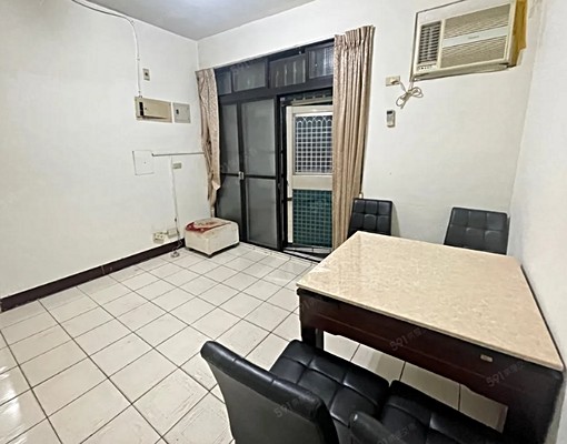 近捷運/適合情侶小家庭/生活機能佳/兩房 - Image 1