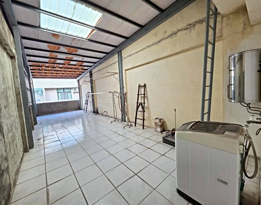 近好事多⛦5房透天店面出租⛦騎樓可停車 - Image 13