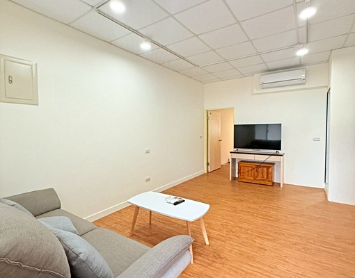 安馨俊宏║新和國小║永安街靜巷公寓║水電有整理,現況做一大房 - Image 4