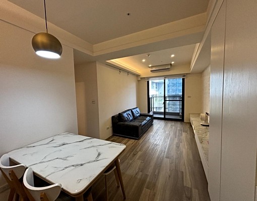 家樂福商圈稀有麗江家家精美裝潢兩房 - Image 1