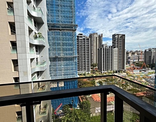 家樂福商圈稀有麗江家家精美裝潢兩房 - Image 11