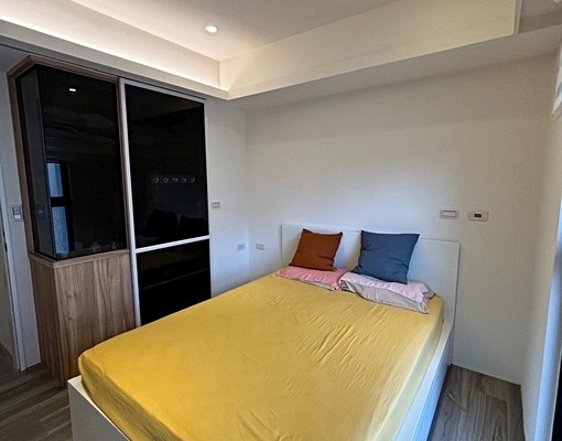 家樂福商圈稀有麗江家家精美裝潢兩房 - Image 8