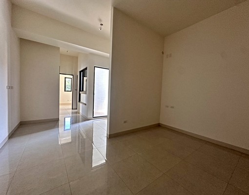 國稅局2房平車出租 - Image 1