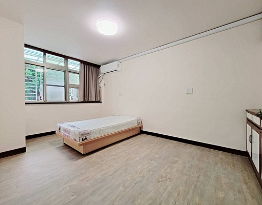 江子翠捷運站｜雅房出租｜可租補｜含網路｜全新裝潢 - Image 1