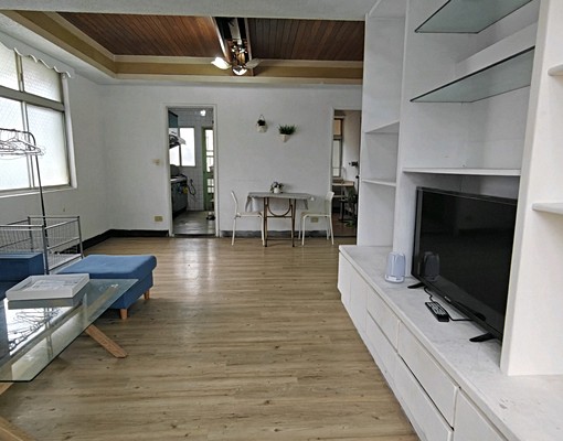 比漾百貨方正公寓3房(適親友同住) - Image 1