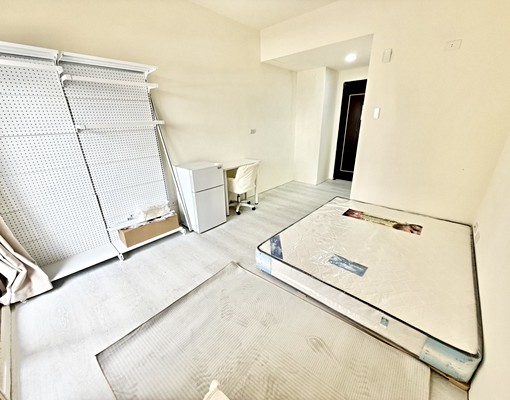 西區南屯NOVA-★電梯社區★✔臺水電✔陽台套房 - Image 4