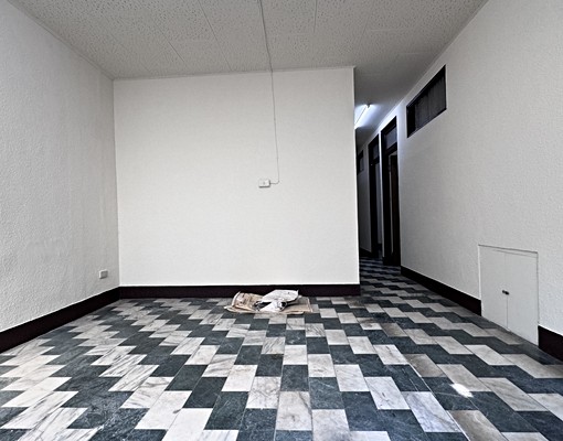 【高雄市中心|近市議會站】大坪數⚝5大房⚝倉庫好使用 - Image 3