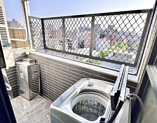 稀有可寵三房🔥可雙租補報稅🔥大面積採光系統裝潢 - Image 12