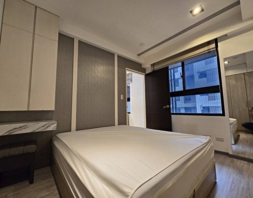 【阿曼W】⭐巨蛋生活圈⭐正兩房車位⭐拎包入住⭐可租補 - Image 4