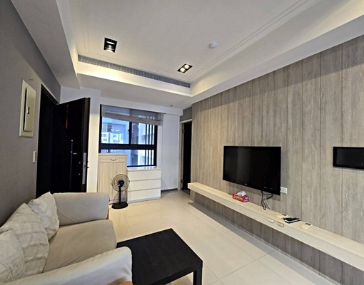 【阿曼W】⭐巨蛋生活圈⭐正兩房車位⭐拎包入住⭐可租補 - Image 2