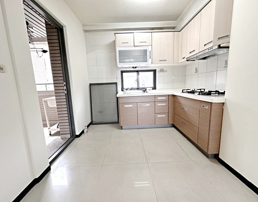 可租補//視野四房平車//尋~優質善良居住人 - Image 13