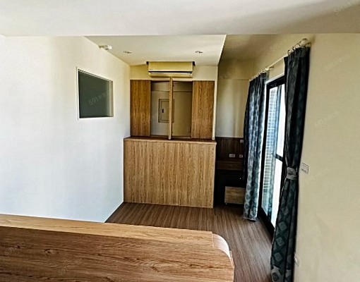 【仲介勿擾】縣府特區,挑高夾層,四房三衛,優質住宅 - Image 11