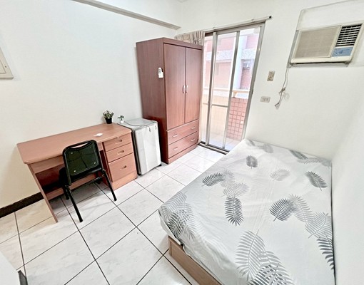 《小資套房》📣逢甲捷運站✨台水電✨陽台獨洗✨社區管理員 - Image 2