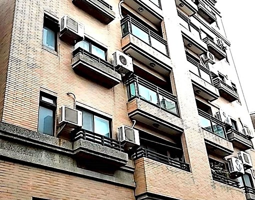 【不用管社宅】五王國小旁電梯3房雙車位(可租補/可入籍) - Image 1