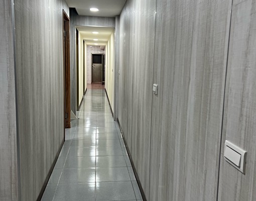 🍁雅房：2廳、8房、2衛、有床組、衣櫃、化妝台組、冷氣。 - Image 1