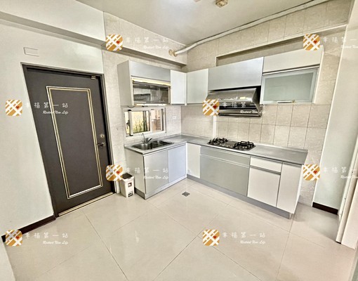 水湳新整理透天/可租補戶籍/有車位#后庄七街 - Image 1