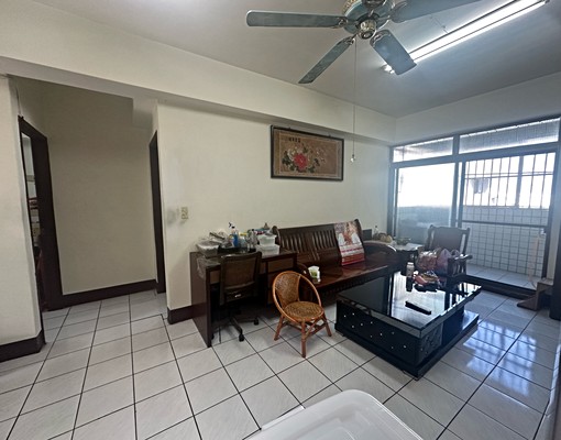 免服務費可租補.採光好.租金好便宜.大里塗城商圈公寓 - Image 5