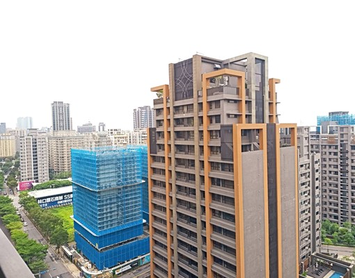 🍎中路特區✨青和大綻✨高檔三房車 - Image 12