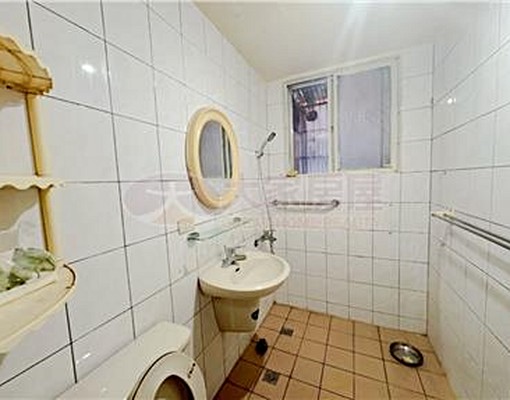 碧安街可租補2房 - Image 3