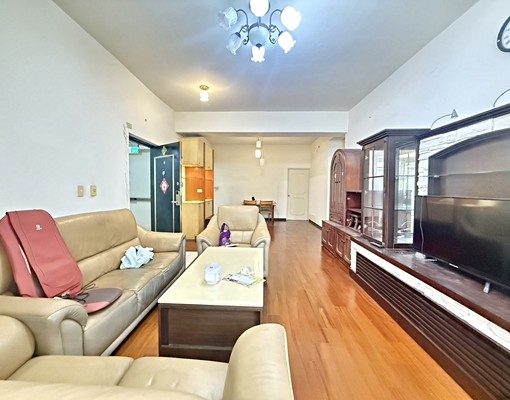 租-瑞隆商圈東方黎明兩房 - Image 2