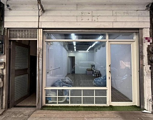 中壢火車站黃金店面 - Image 1