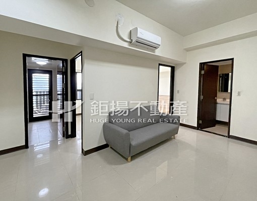 優質採光兩房/小碧潭捷運/家具設備可談/可租補 - Image 1