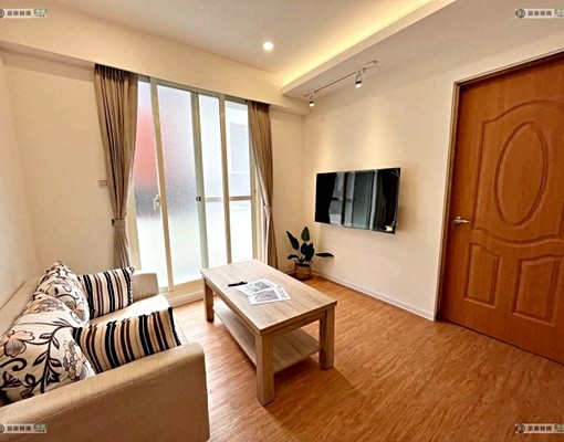 南工路可租補藝術兩房/高級家具電/有陽台/近捷運 - Image 1