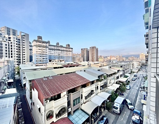 爆擊秒殺案🔥可租補💫破盤價三房💫全新整理💫傢俱電全配 - Image 15