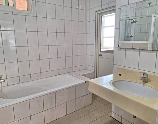 天府路二段3+1房透天.附部份家具電 - Image 6