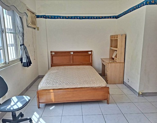 天府路二段3+1房透天.附部份家具電 - Image 9