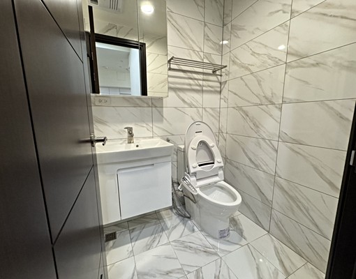 可補助/定泰翫花同/全新1+1房/含全新家具家電/台水台電 - Image 12