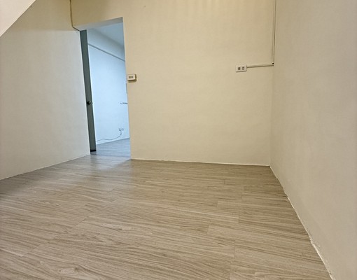 平實公園台電採光超大房+客廳可租補 - Image 5