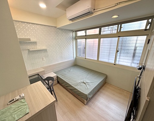 橋和⚡️可租補/免爬高/採光通風/獨洗曬/傢俱齊全/獨立陽台 - Image 1