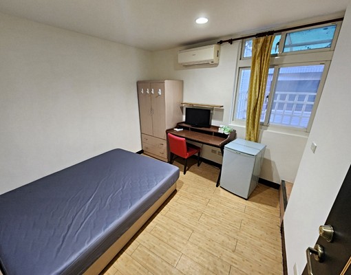 安康路二段|麥當勞旁獨立大套房 - Image 1