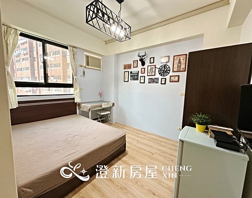 ⭐近竹光運動中心、大遠百商圈、香山區、68快速道路⭐ - Image 1