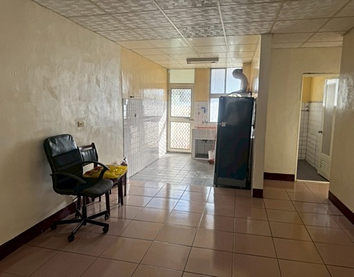 建功高中四房.附全新冷氣.可租補 - Image 1