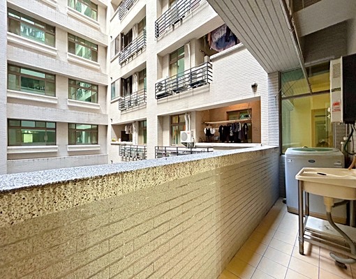 🔸竹北遠百商圈內溫馨美三房🔸含車位|台水台電 - Image 2