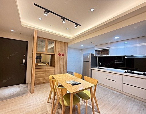 木地板,質感裝潢採光佳,全配家具家電含車管 - Image 3