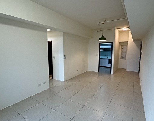 高樓層通風採光佳可租補含車位 - Image 1